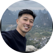 CMO 访谈头像